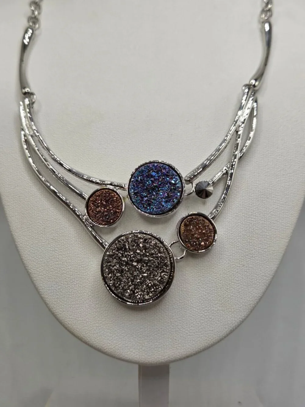 Multi-Stone Druzy Style Silver Tone Statement Necklace With Adjustable Chain